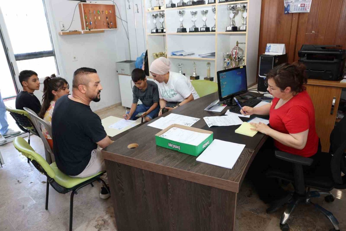 Akdeniz Belediyesi Yaz Spor Okulları Kayıtları Başladı