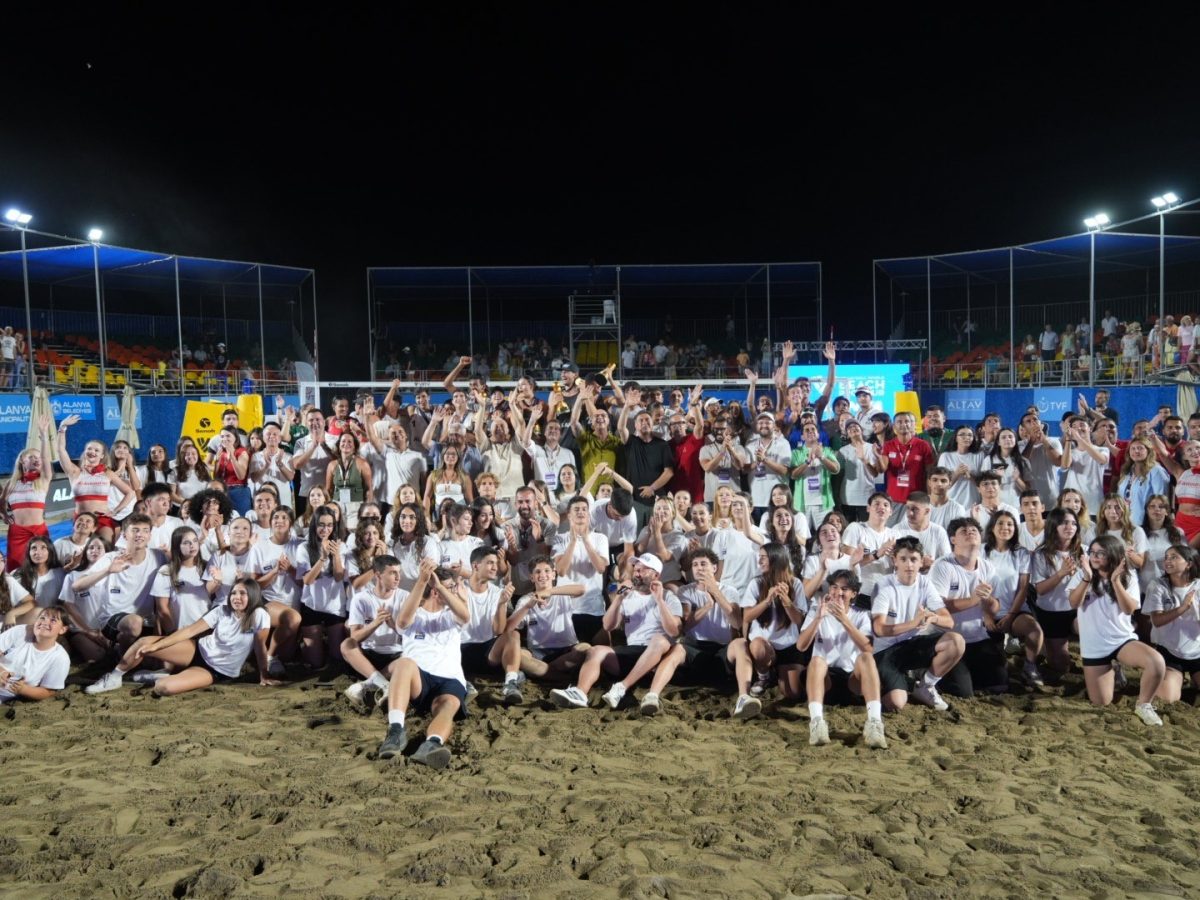 Alanya’da dev şölen finallerle sona erdi
