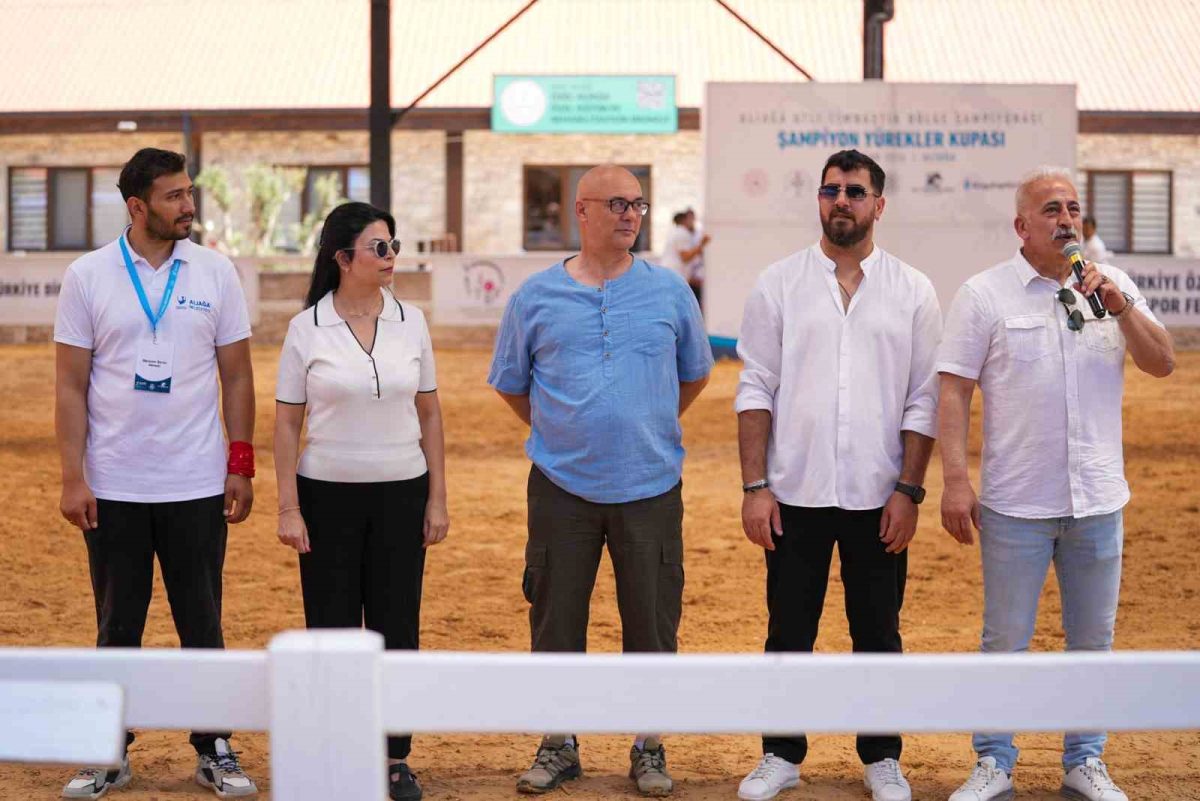 Aliağa’da anlamlı organizasyon: İzmir Atlı Cimnastik Bölge Şampiyonası - Foto 7