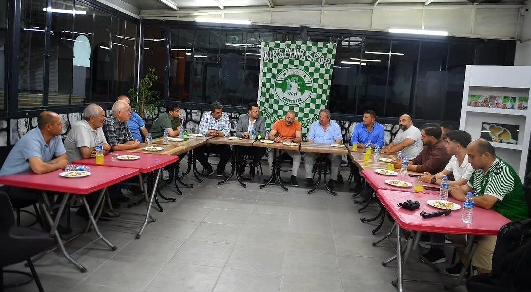 Anahtar Parti’den Kırşehir FK’ya destek