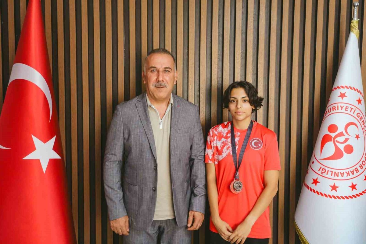Aydınlı Atlet Sude Naz Bayar Balkan Şampiyonası'nda - Foto 2