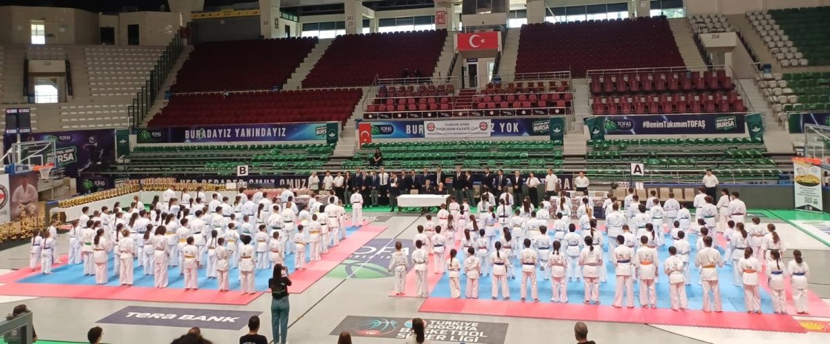 4 ülkeden gelen 180 sporcu, Bursa’daki Kyokushin Kupası’nda buluştu