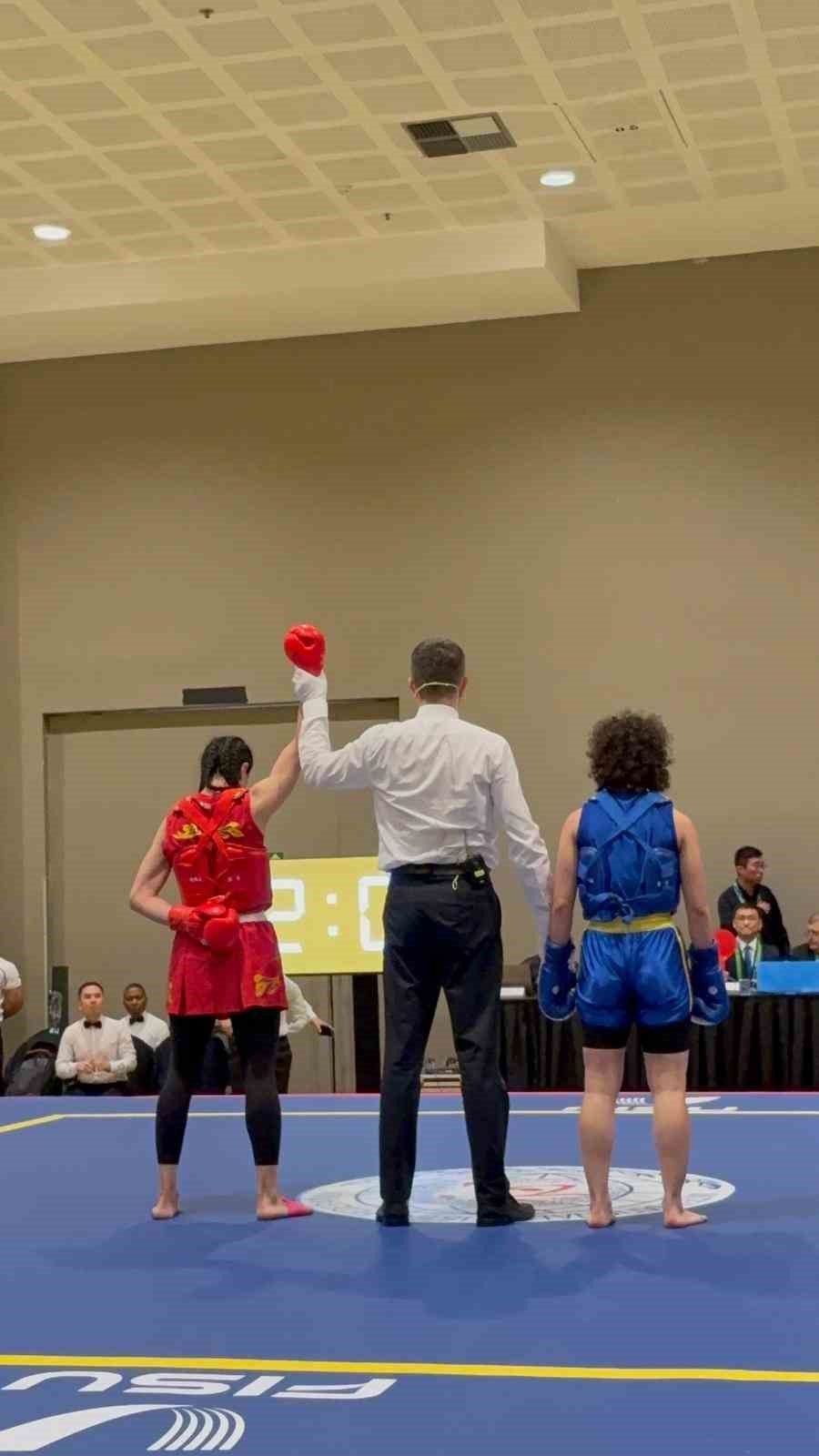 BUÜ'lü Milli Sporcu Nazlı Karakuş Dünya Şampiyonu Oldu - Foto 3