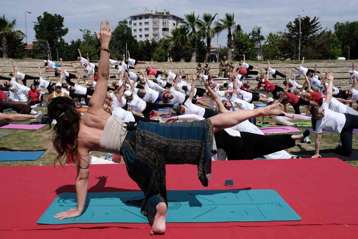 Büyükçekmece'de Dünya Yoga Günü Coşkusu - Foto 4