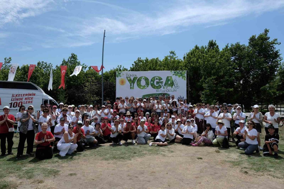 Büyükçekmece'de Dünya Yoga Günü Coşkusu - Foto 6