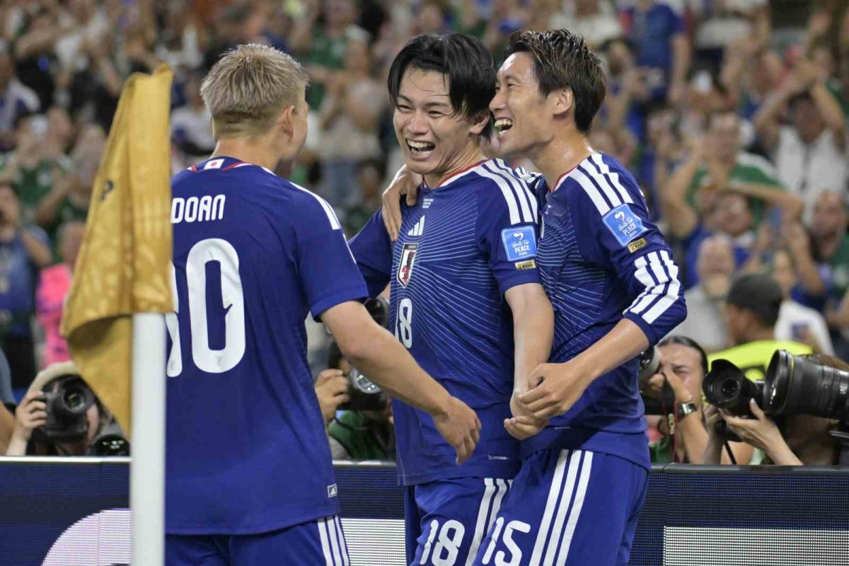 Dünya Kupası'nın 1000. Maçında Japonya, Tunus'u 4-0 Yendi