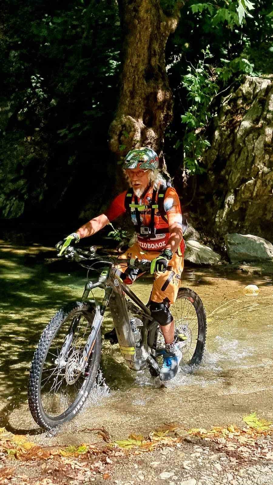 Ege'nin İki Yakası Dostluk İçin Pedal Çevirdi