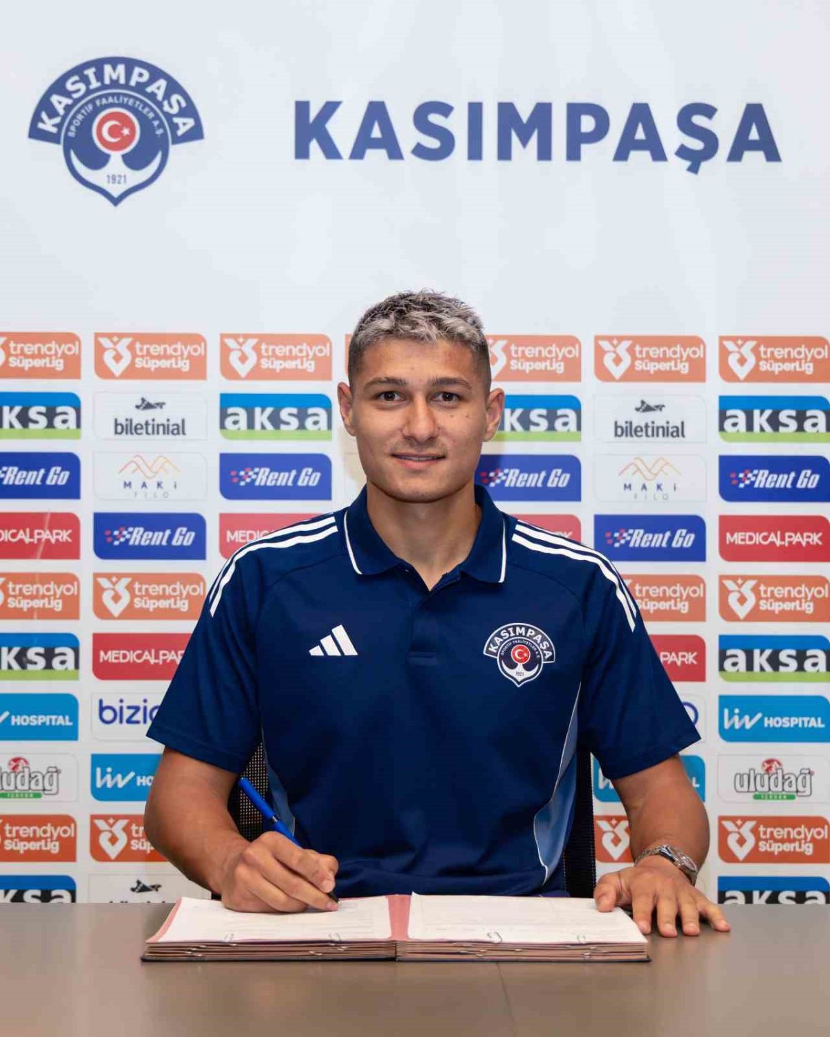 Emirhan Boz Kasımpaşa’da - Foto 2