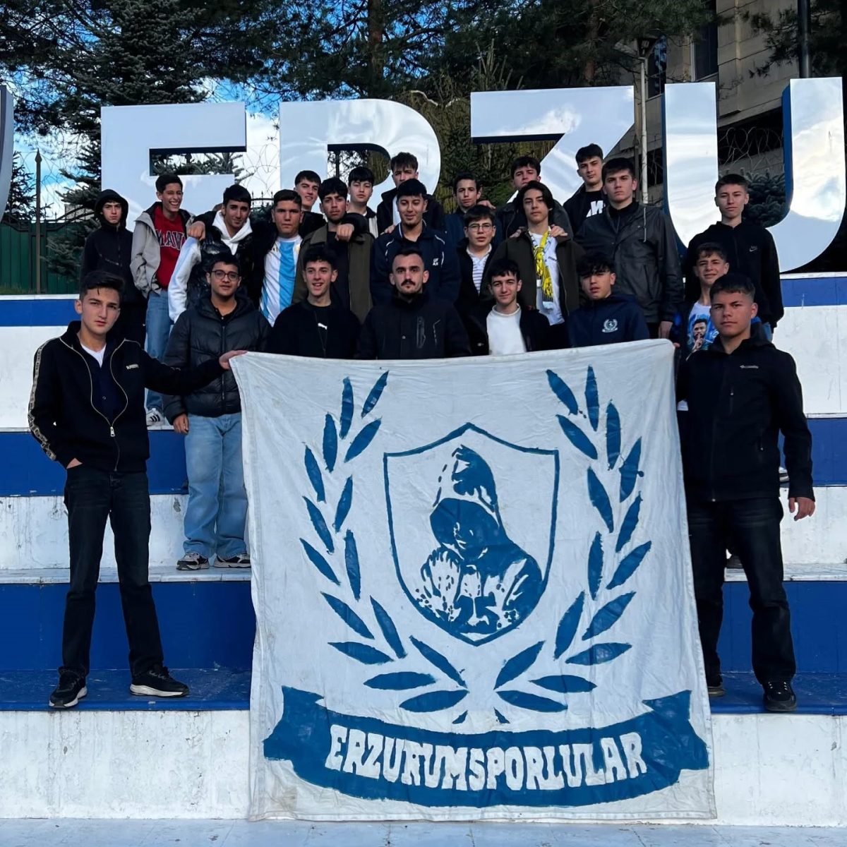 Erzurumspor taraftar grupları ‘Dadaşlar Grubu’ altında birleşti - Foto 5