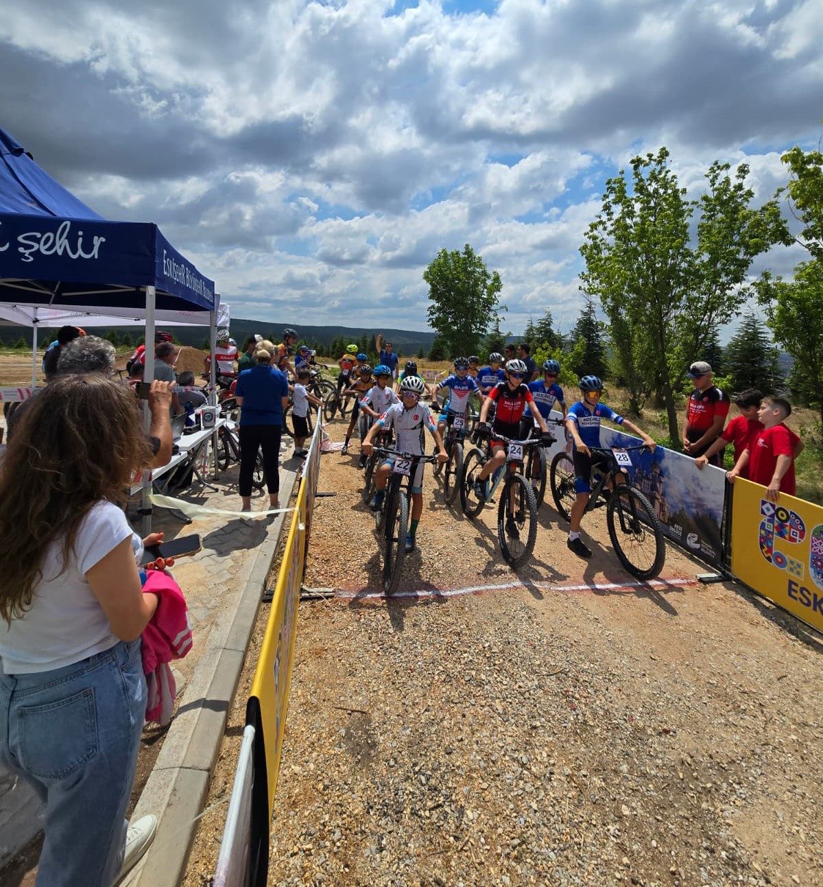 Pedal sporcuları Eskişehir’de podyum için yarıştı