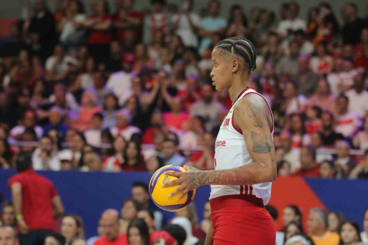 Filenin Sultanları Çin'i Devirdi: 3-2 - Foto 8