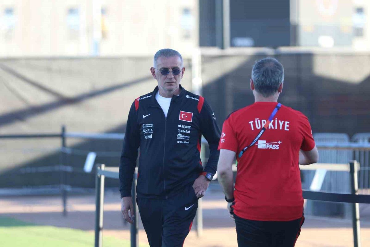 İbrahim Hacıosmanoğlu: "Biz yolda yürüdüklerimizi yolda bulduklarımızla asla değişmeyiz"