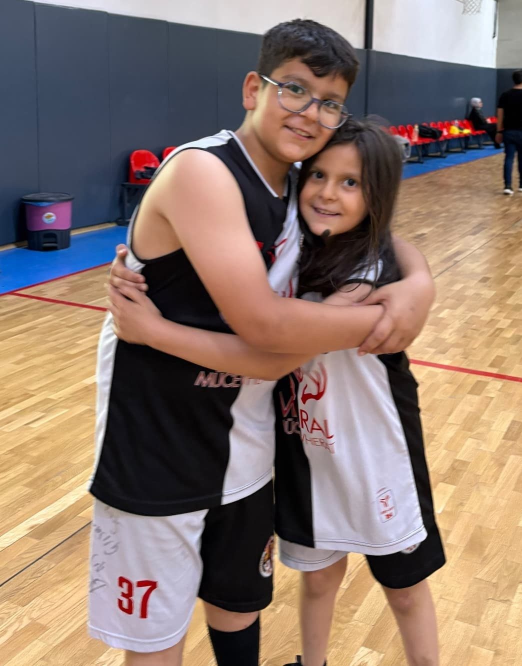 Hasketbol Spor Kulübü'nde 46 Kardeş Aynı Çatı Altında - Foto 3