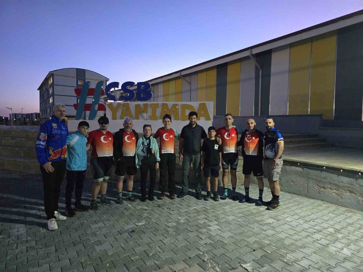 İstanbul’dan yola çıkan bisikletliler Eskişehir’e ulaştı - Foto 2