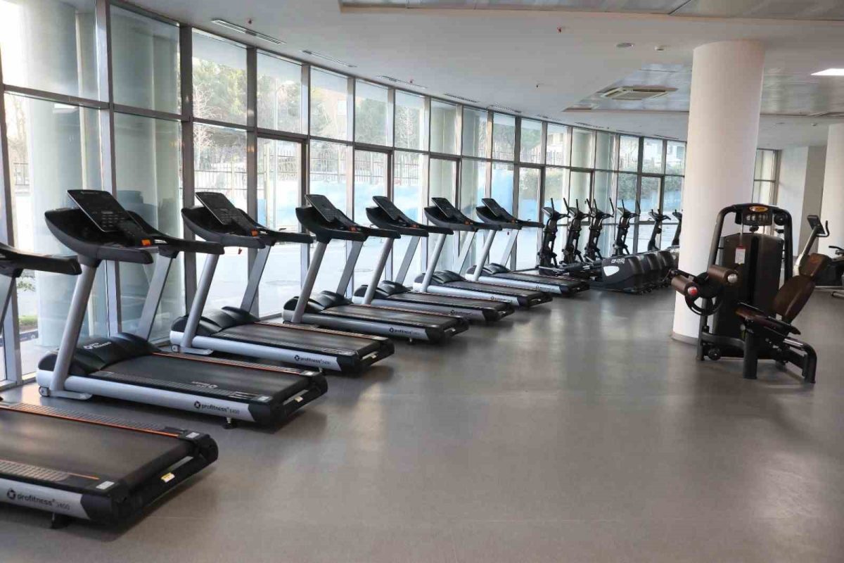 Kağıthane’de yetişkin fitness ve yüzme kursları için yaz dönemi kayıtları başladı - Foto 2