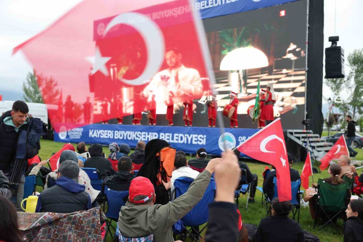 Kayseri, milli takım için tek yürek oldu - Foto 4