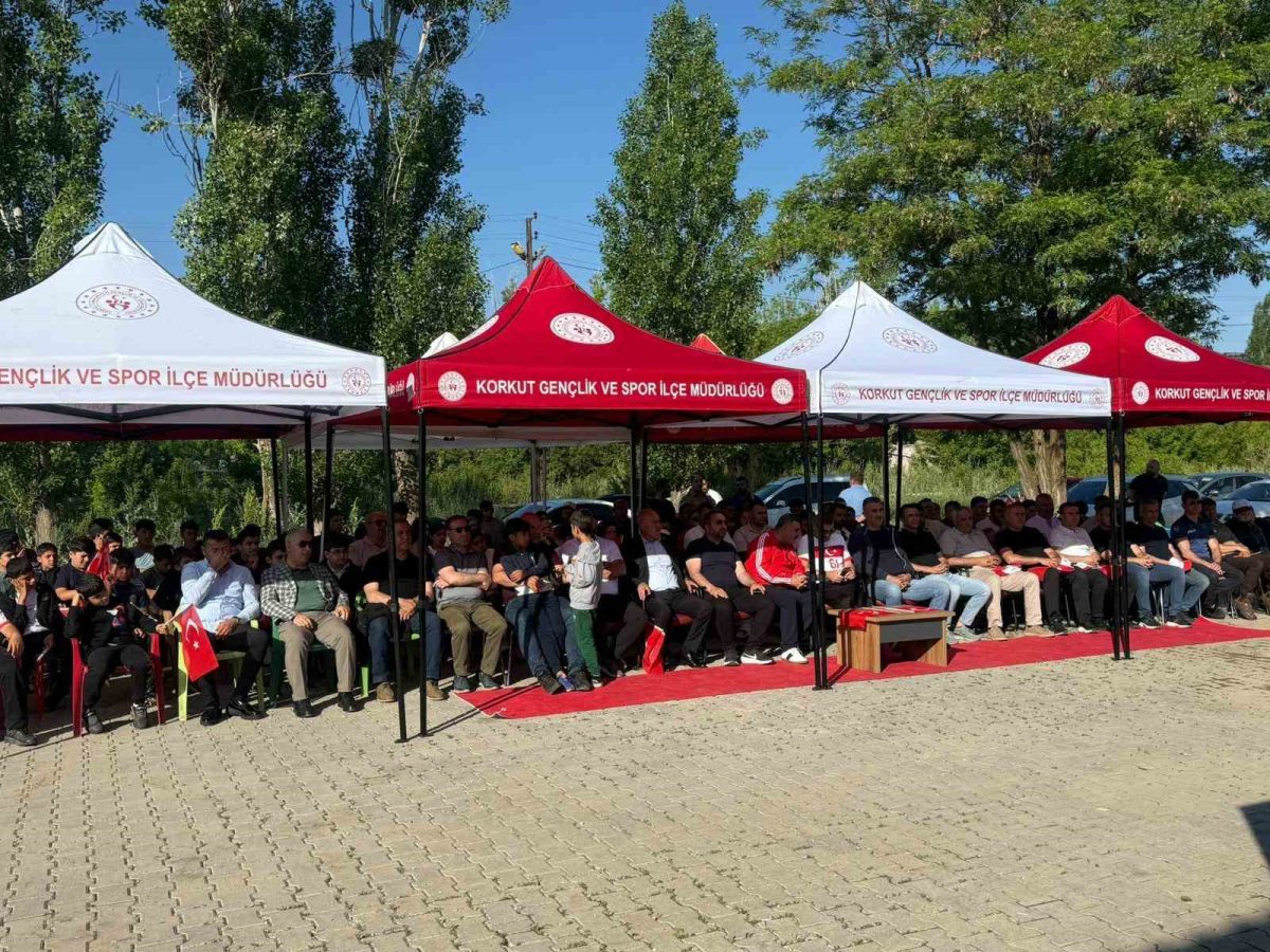 Korkut’ta milli heyecan dev ekrana taşındı - Foto 3