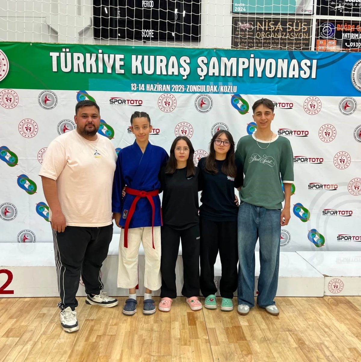 Kütahyalı gençler Türkiye Kuraş Şampiyonası’nda Türkiye ikincisi oldu