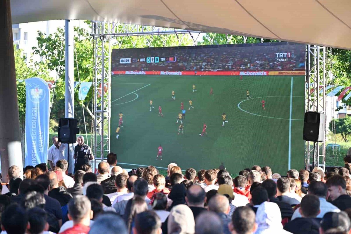 Manisa'da Milli Maç Heyecanı Sümerpark'ta Yaşanacak