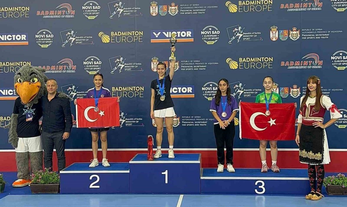 Manisalı Badmintonculardan Sırbistan'da Madalya Yağmuru - Foto 2