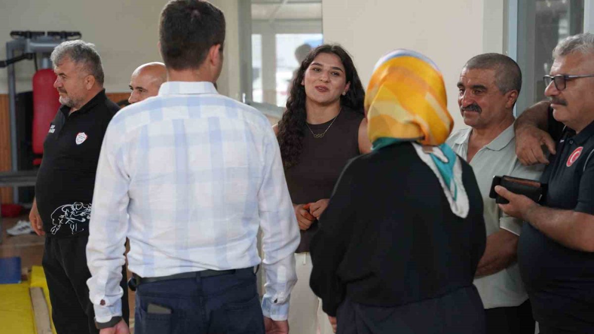 Nesrin Baş Tokatlı Kız Çocuklarına İlham Oluyor - Foto 7