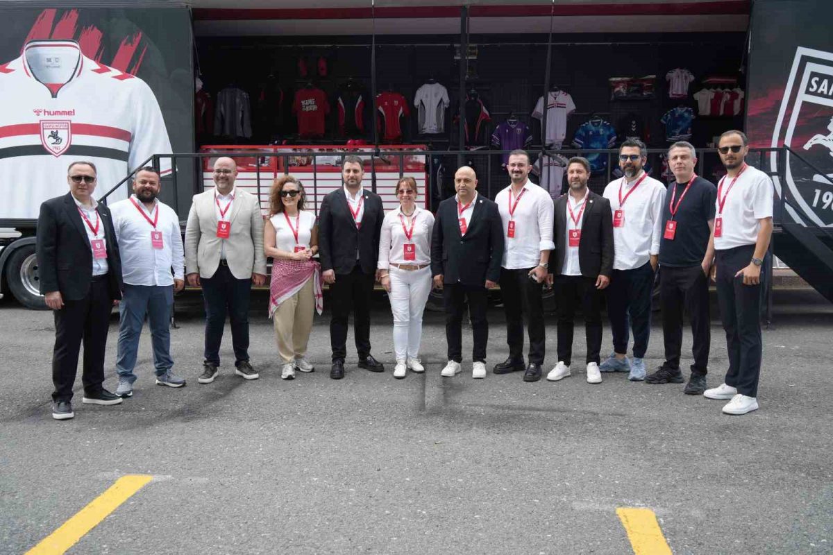 Samsunspor 60. Yılını Coşkulu Yaz Şenliğiyle Kutladı - Foto 4