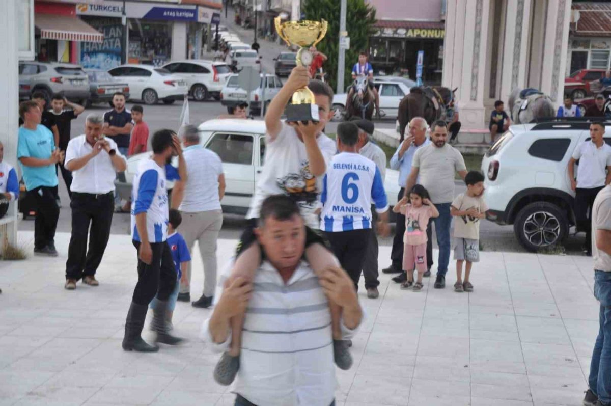 Selendi Atlı Cirit İl Elemeleri'nde Şampiyon Belli Oldu - Foto 5