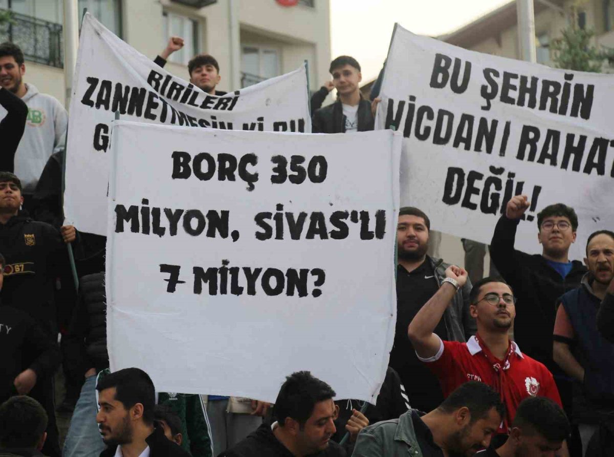 Sivasspor için taraftarlardan birlik çağrısı - Foto 2