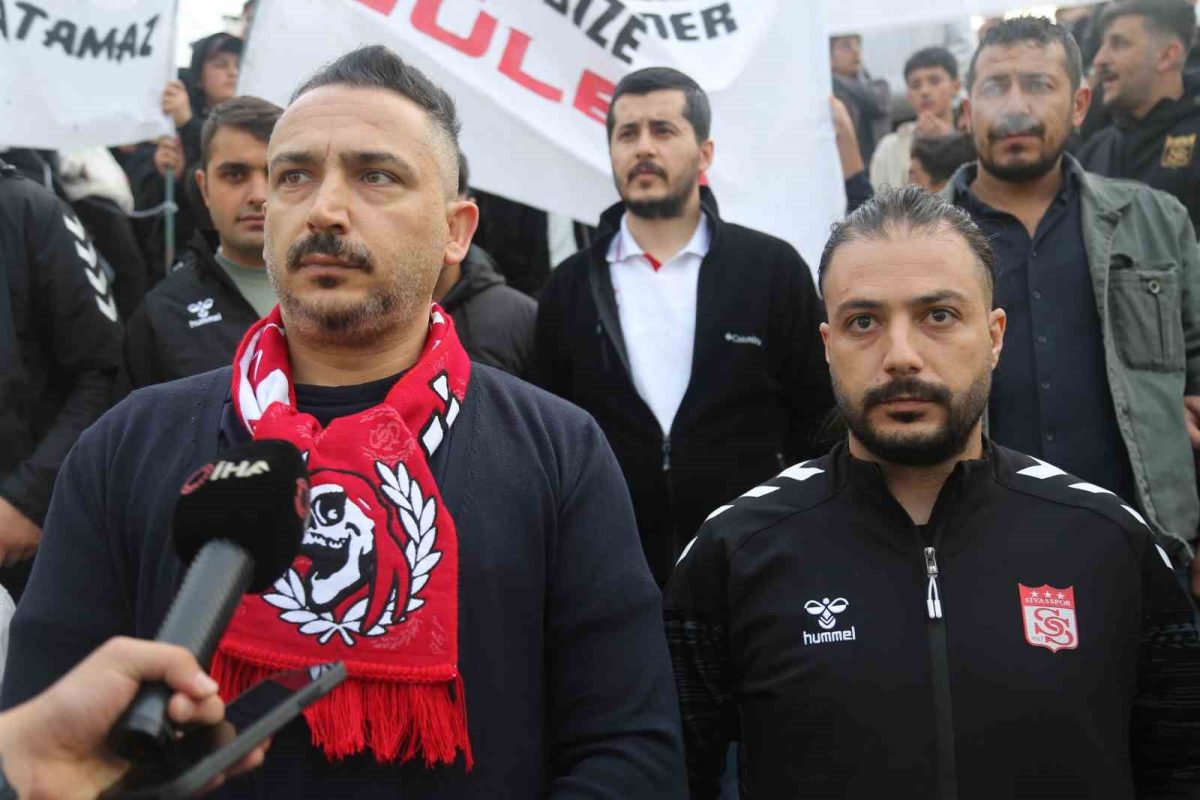 Sivasspor için taraftarlardan birlik çağrısı - Foto 3