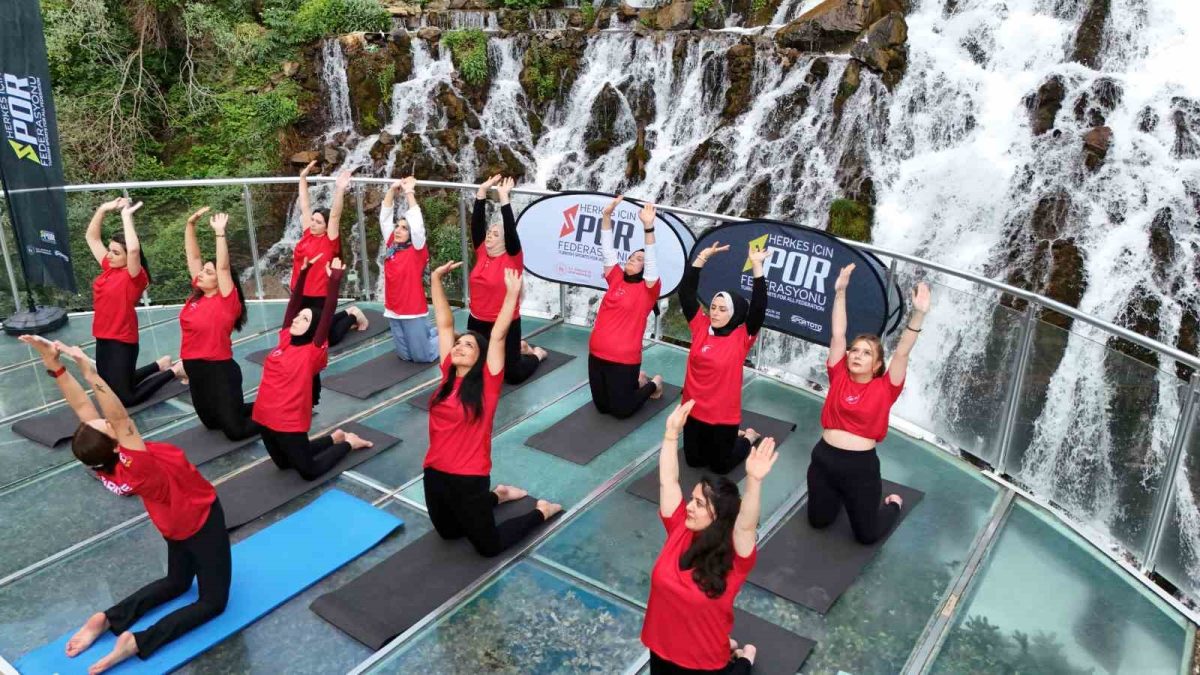 Tomara Şelalesi'nde Dünya Yoga Günü Etkinliği - Foto 4