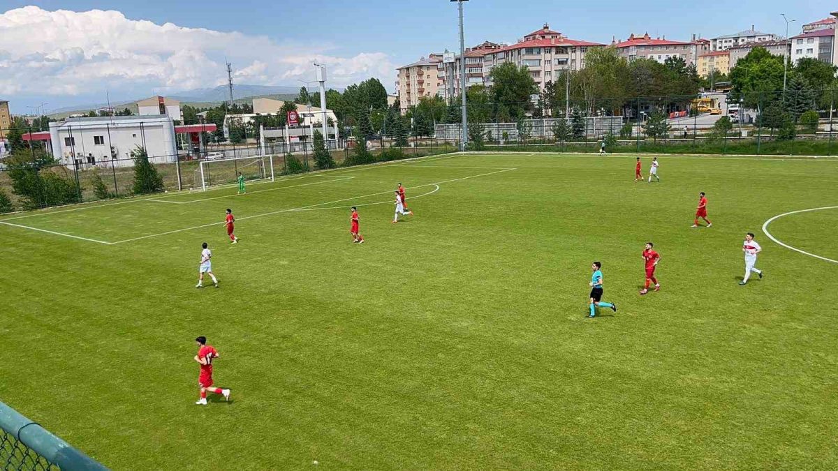 UEFA Regions’ Cup’ta final heyecanı