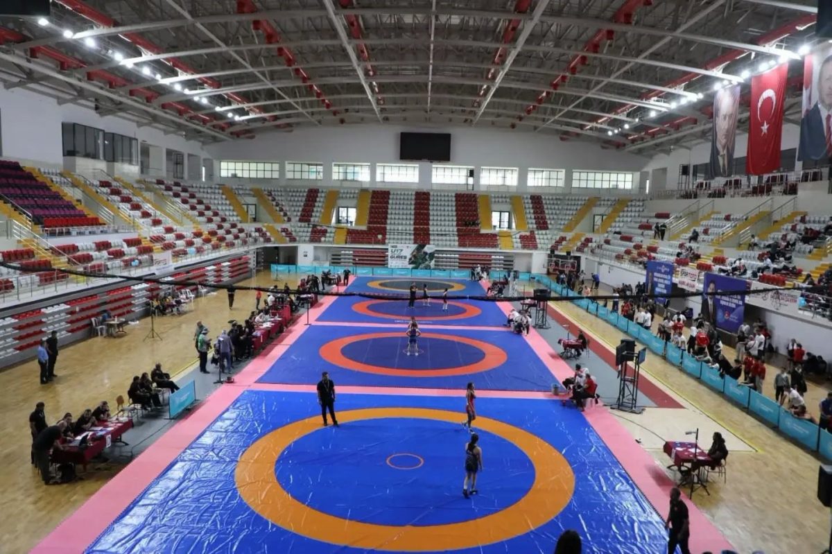 Yıldızlar Güreş Türkiye Şampiyonası Sivas'ta Sürüyor - Foto 3