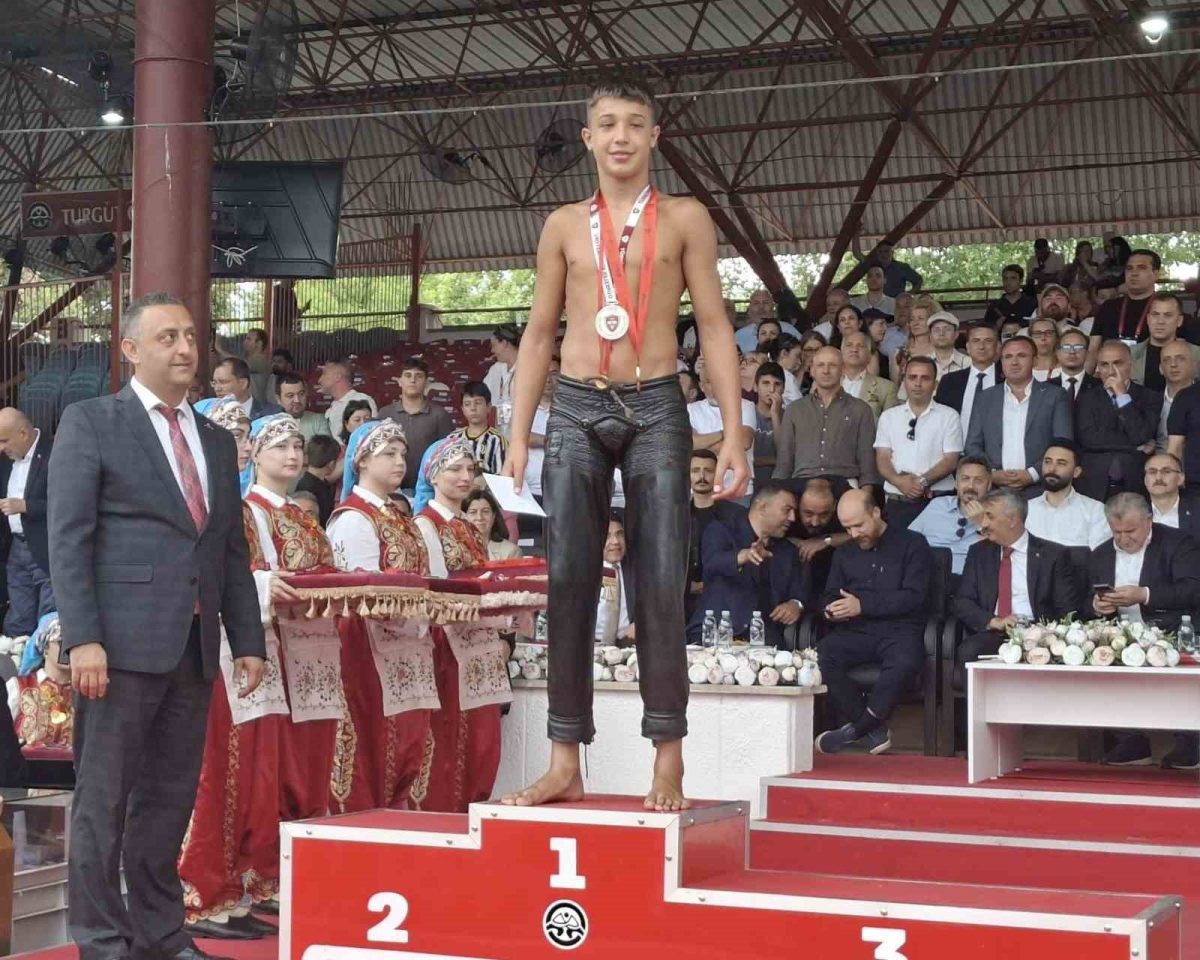 665. Kırkpınar'da Manavgat ve Antalya'ya Çifte Gurur