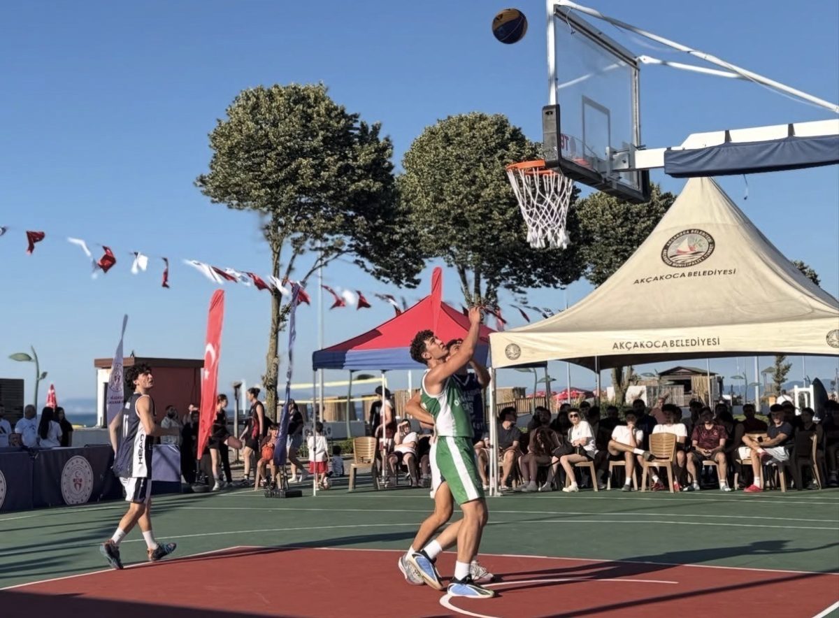 Akçakoca’da 3x3 sokak basketbolu şampiyonları Bolu ve Muğla oldu - Foto 4
