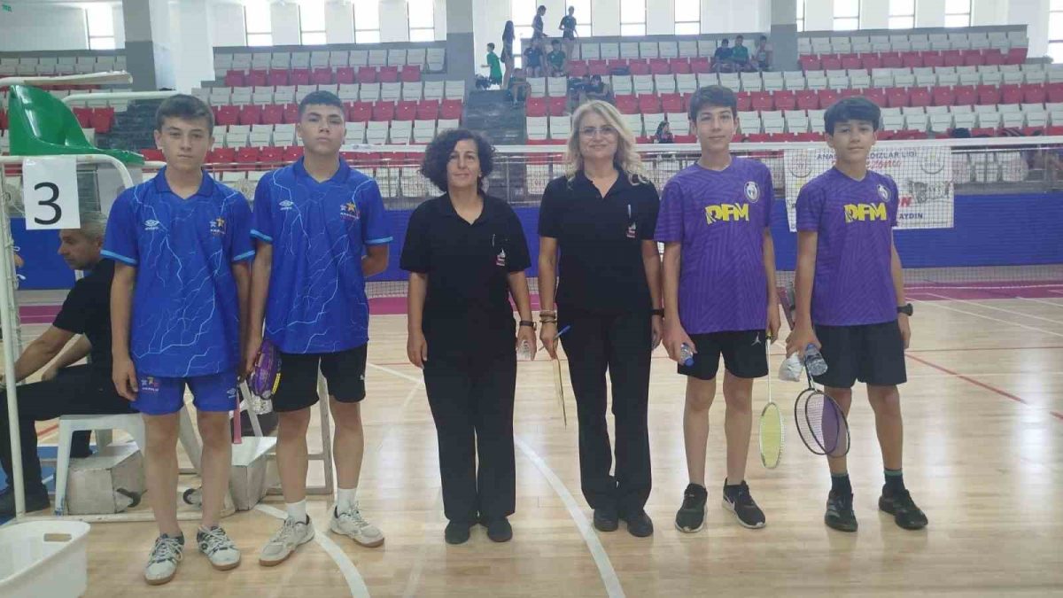Aydınlı badmintoncular yarı finale yükseldi - Foto 2