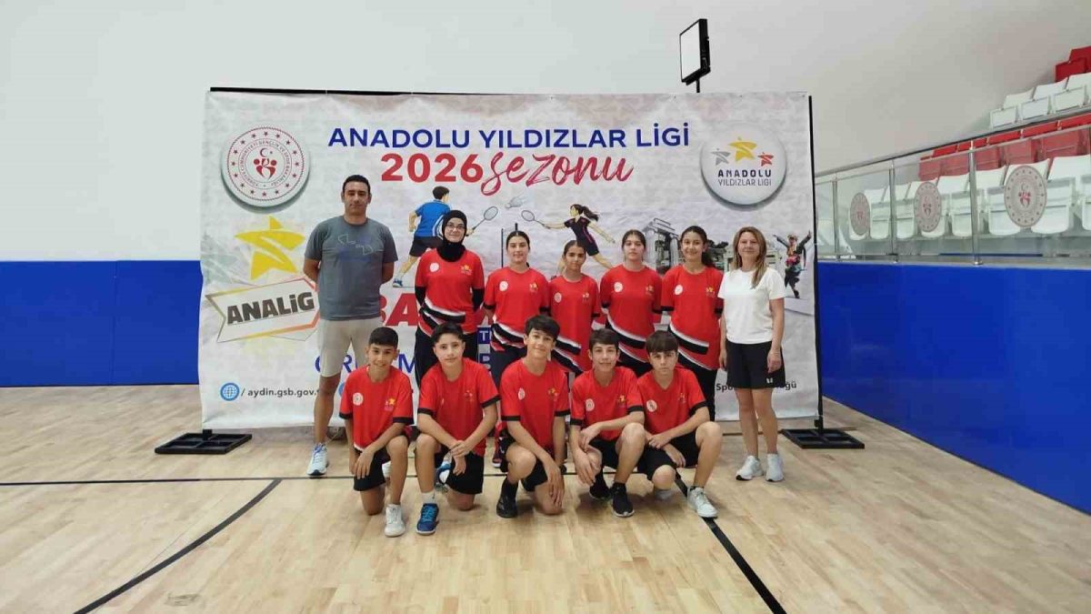 Aydınlı badmintoncular yarı finale yükseldi - Foto 3