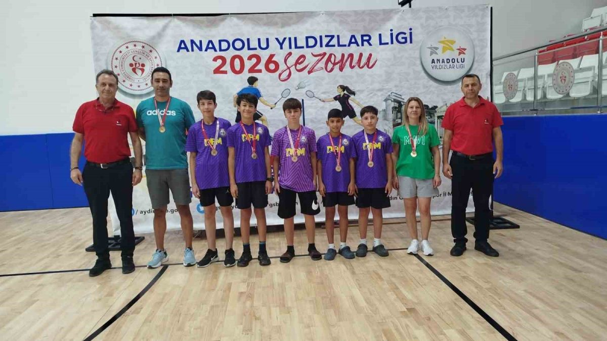 Aydınlı badmintoncular yarı finale yükseldi - Foto 4