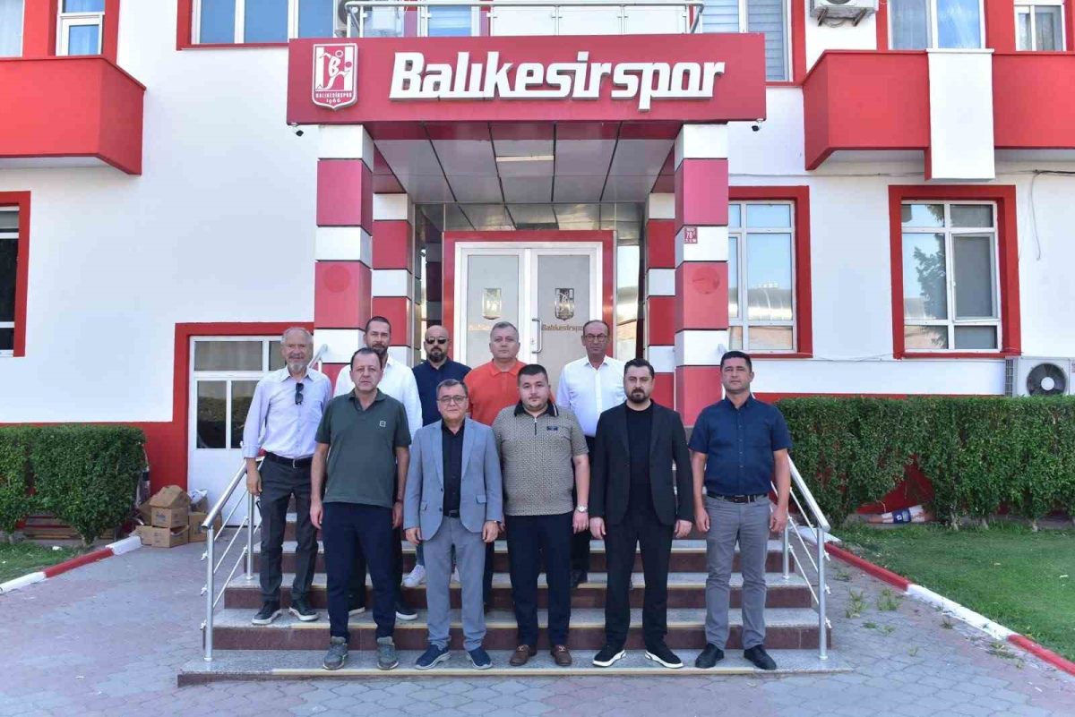 Balıkesirspor yeni sezonu dualarla açtı - Foto 2