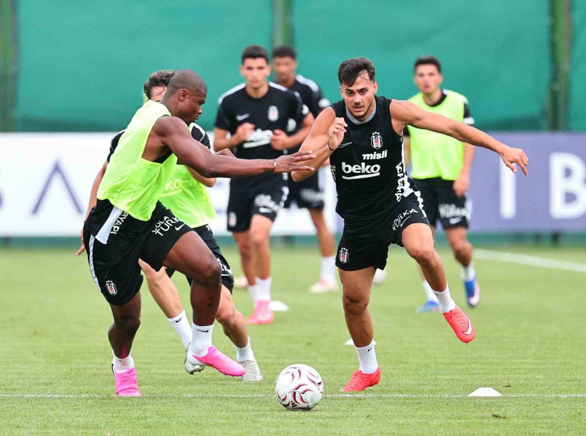 Beşiktaş’ta Midtjylland maçı hazırlıkları başladı - Foto 2