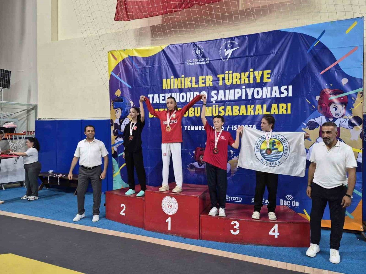 Bilecikli minik tekvandocular Türkiye finallerine damga vurdu