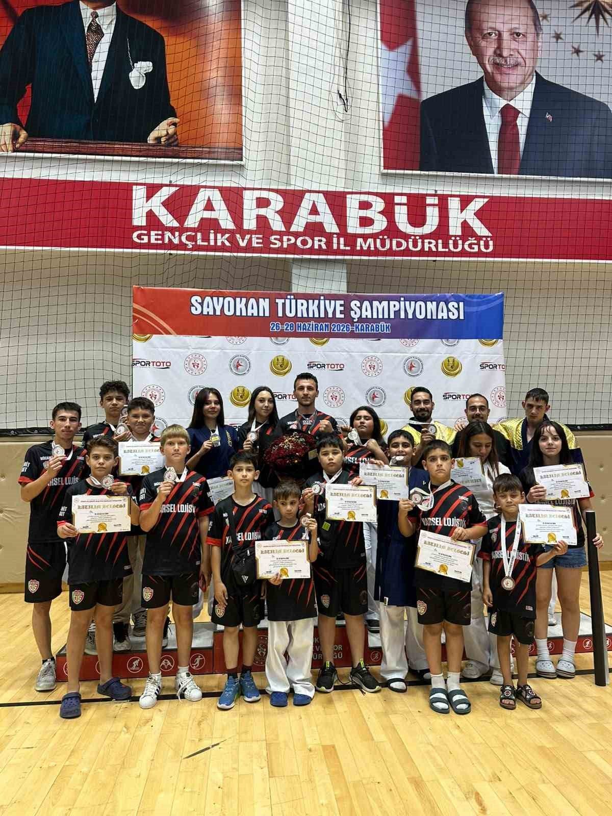 Bilecikli Sporculardan Sayokan'da Tarihi Başarı