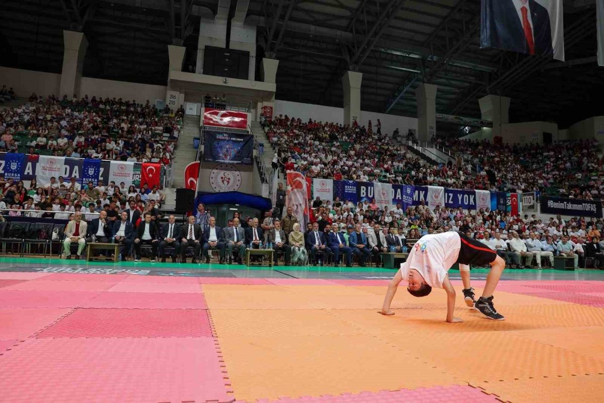 Bursa'da 30 Bin Çocuk Yazı Sporla Geçirecek - Foto 2