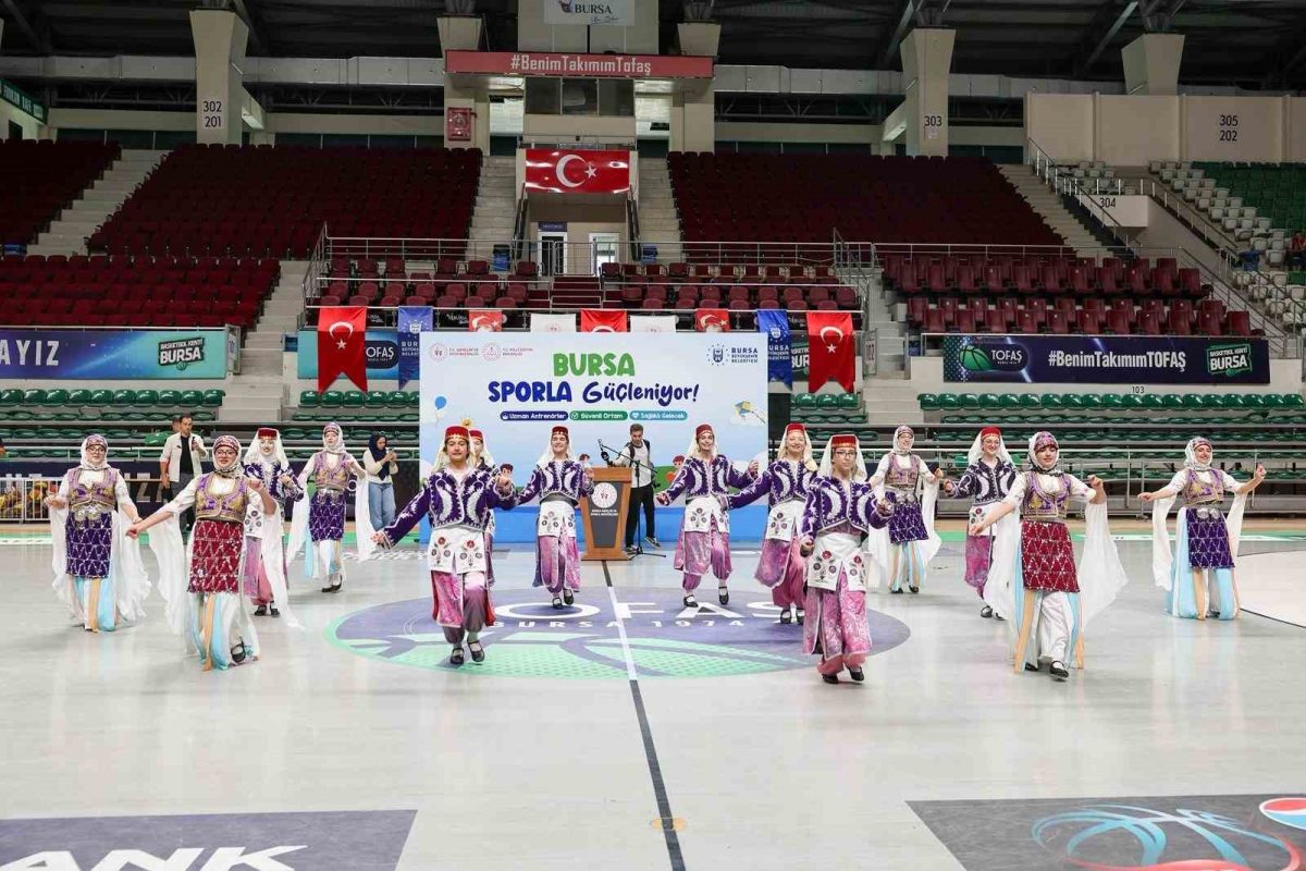 Bursa'da 30 Bin Çocuk Yazı Sporla Geçirecek - Foto 4