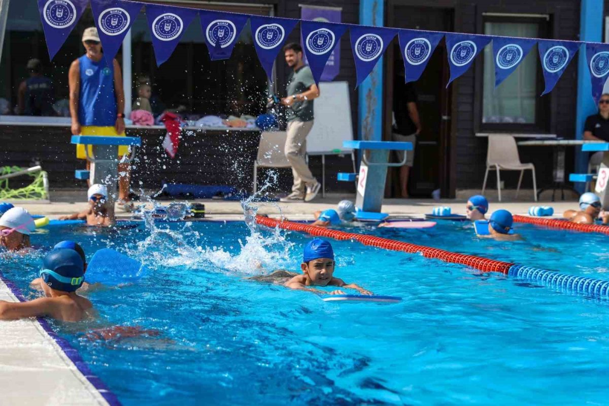 Büyükşehir Yaz Spor Okulları, ilk dönemini tamamladı - Foto 5
