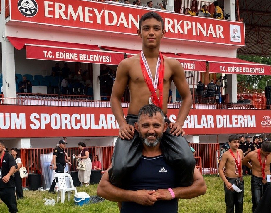 Cahit Hamza Aysel Kırkpınar'da Kürsüye Çıktı