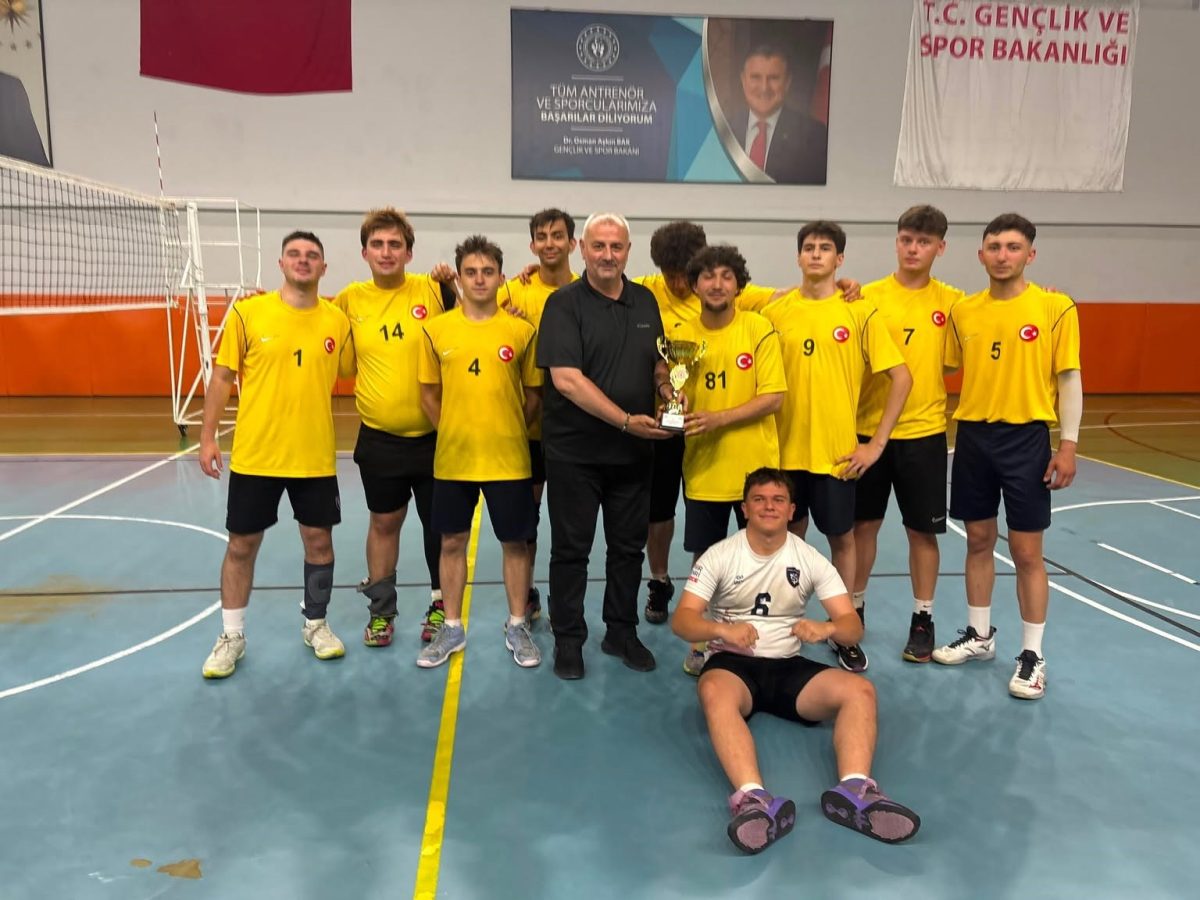 Çilimli Voleybol Turnuvası'nda Şampiyon Sofiler Oldu - Foto 2