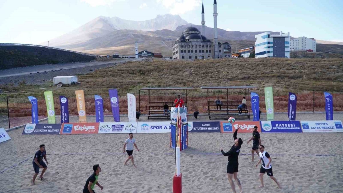 Erciyes Plaj Voleybolu Turnuvası Kayıtları Başladı - Foto 2