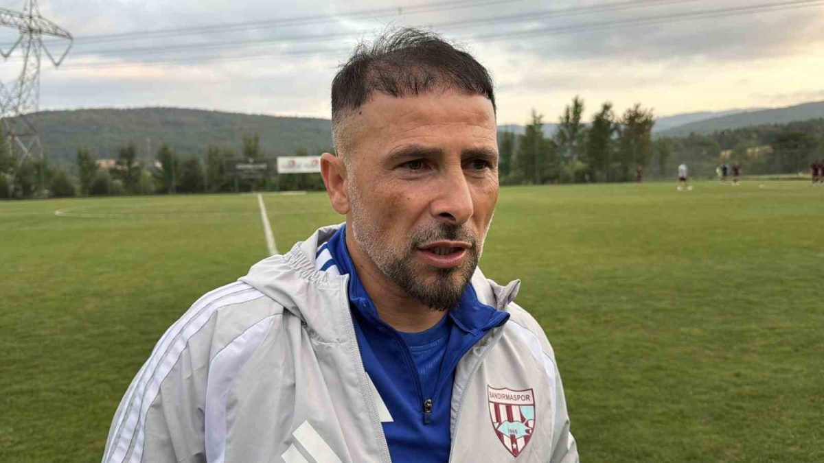 Ertuğrul Arslan: "Aramıza katmayı düşündüğümüz 3-4 oyuncu var" - Foto 2