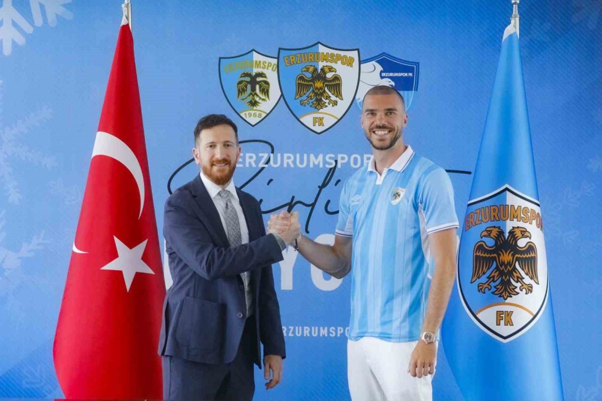 Erzurumspor FK, Nihad Mujakic’i kadrosuna kattı - Foto 2