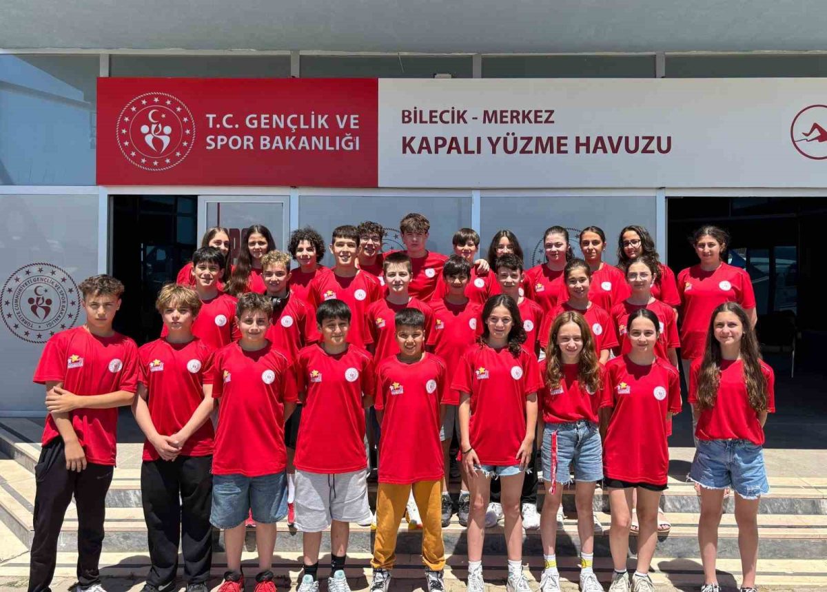 Eskişehirli Yüzücülerden ANALİG'de Büyük Başarı